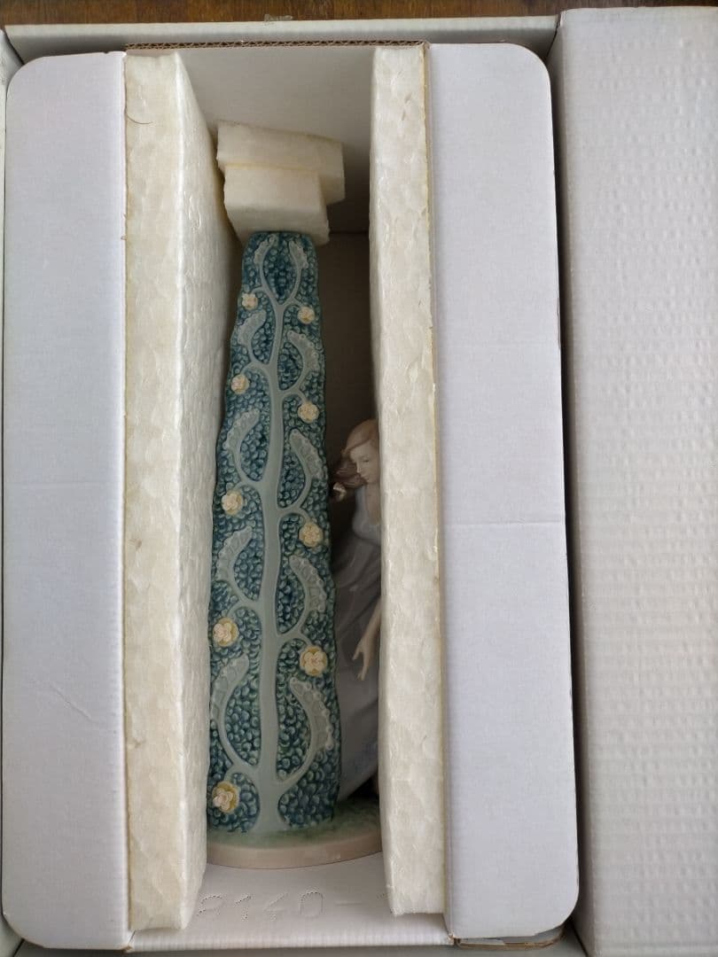 ★未使用★ 限定品 リヤドロ lladro 「surprising nature