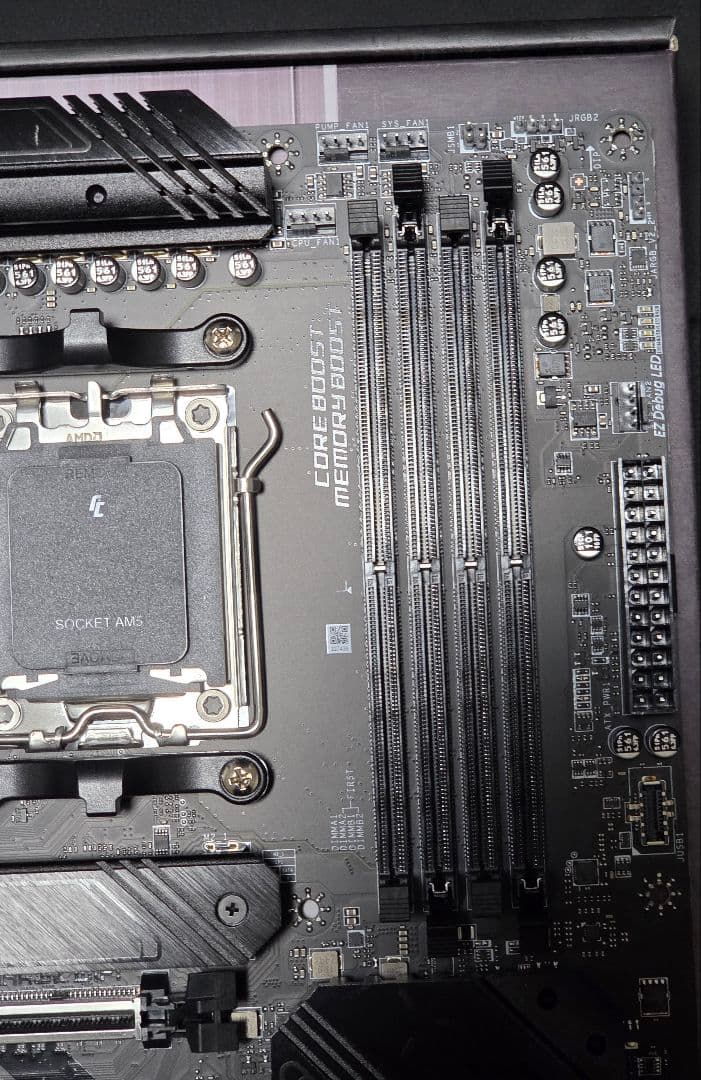 MSI MAG B650 TOMAHAWK WIFI マザーボード