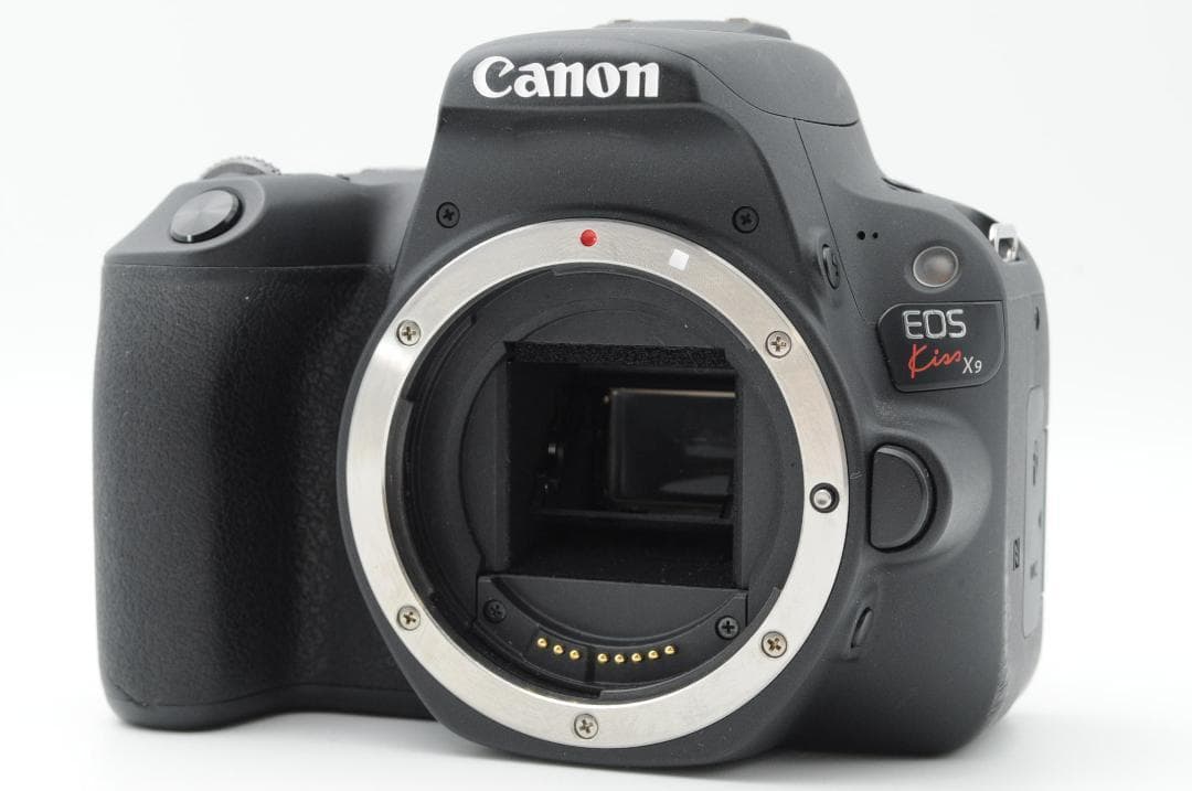 ☆新品級②☆新生活応援☆ Canon EOS Kiss x9 ダブルレンズ