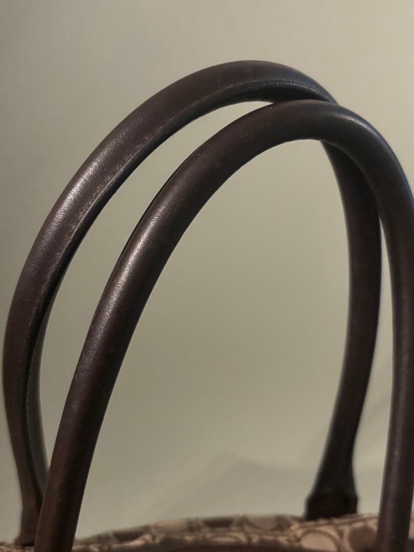 サルヴァトーレフェラガモ ガンチーニ柄 ハンドバッグ