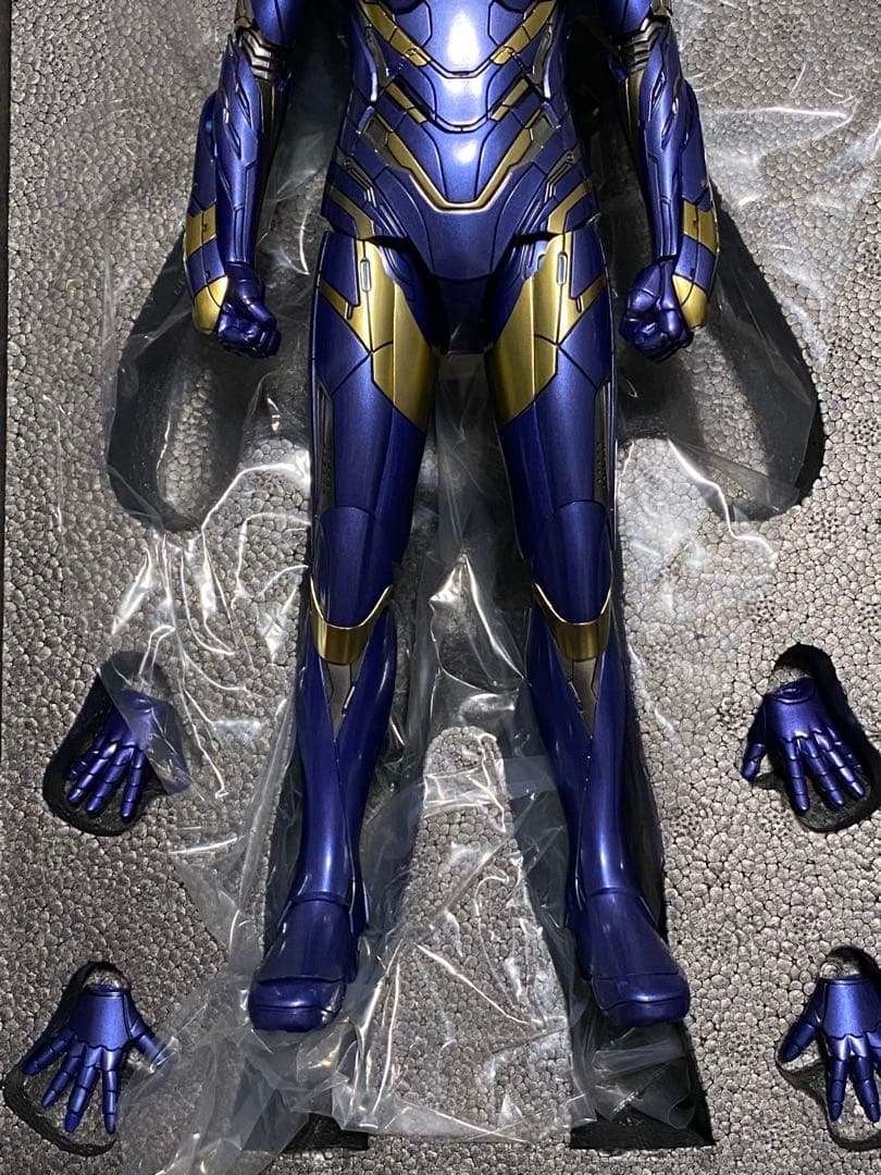 ホットトイズ ムービーマスターピース レスキュー アイアンマン アベンジャーズ