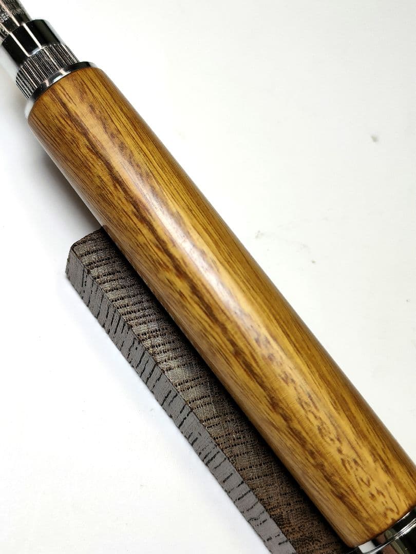 世界で一番硬い木【リグナムバイタ】グラデュエイト万年筆