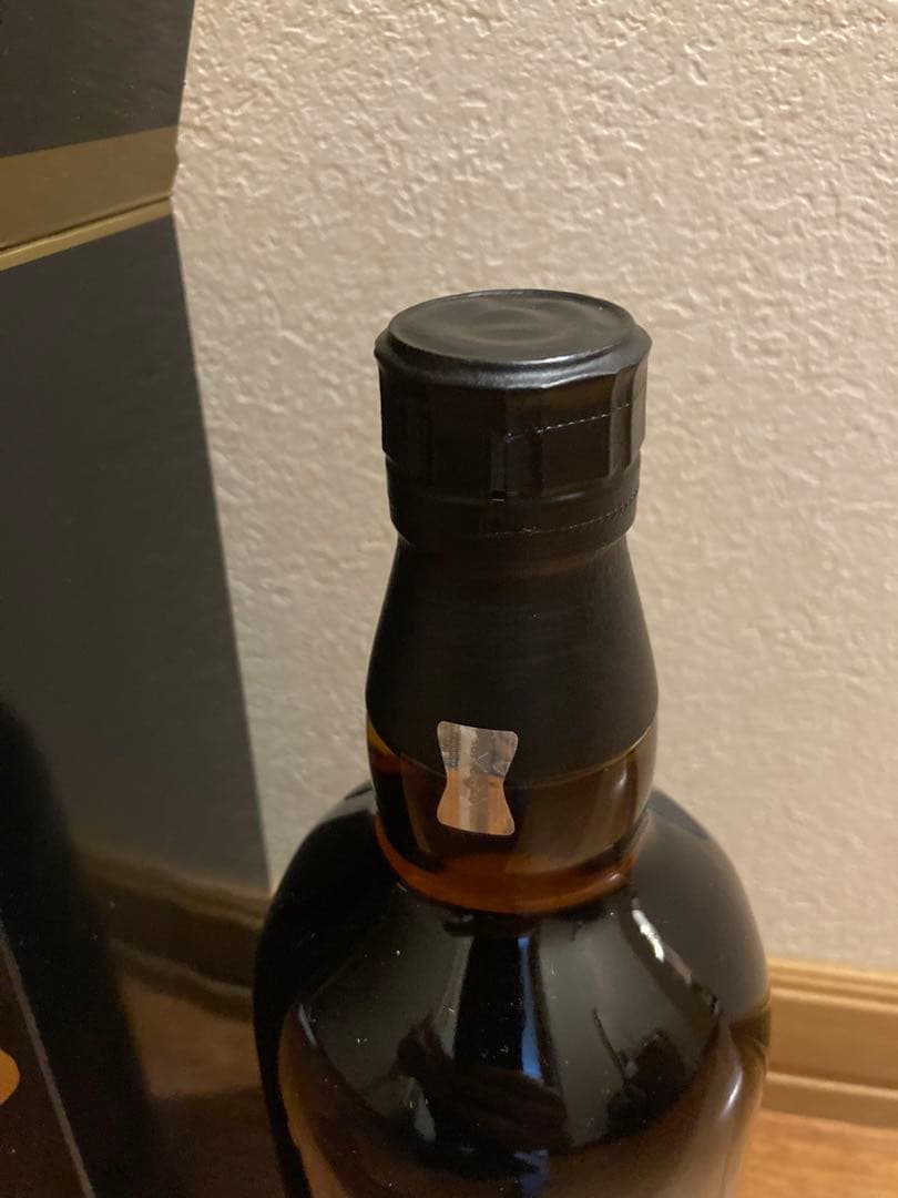 サントリー　シングルモルト山崎　18年700ミリ