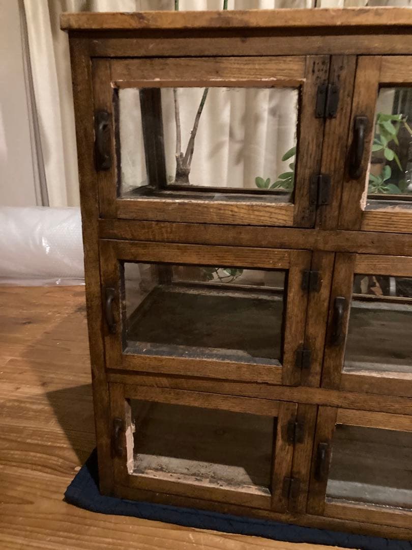 昭和レトロ　木製対面ガラスショーケース　背面開戸