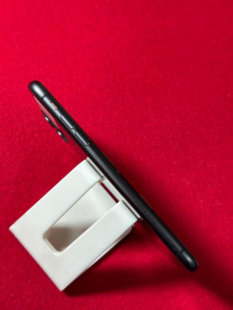 【5944】iPhone 11ブラック 256GB simフリー