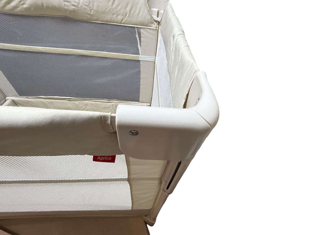 美品　アップリカ(Aprica) 折り畳みミニベビーベッド ココネルエアー