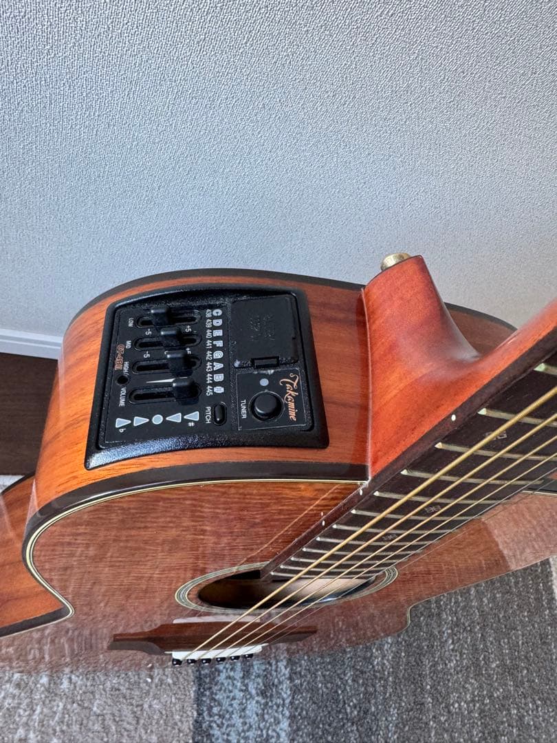 Takamine PTU408K ハワイアンコア