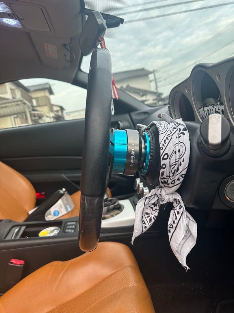 GReddy スポーツステアリングホイール リアルカーボン値段交渉します