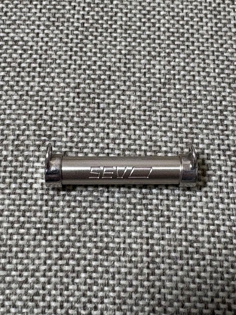 SEV メタルレール si / スポーツネックレス