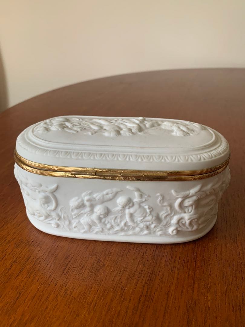 リモージュ　小物入れ