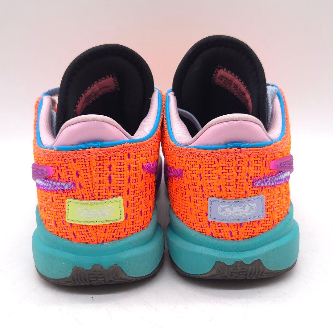美品 NIKE KIDS LEBRON 20 ナイキ レブロン スニーカー 23