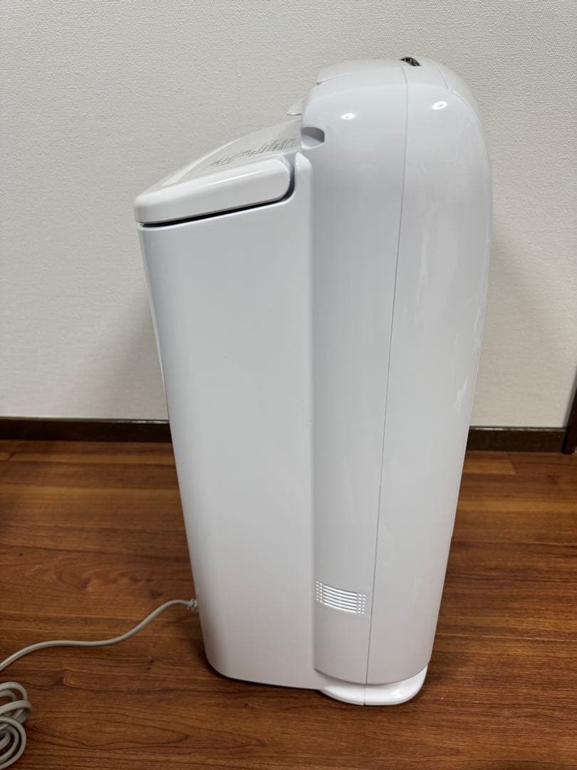 【美品】三菱衣類乾燥除湿機 MJ-P180WX-W さらり PRO 2024年製