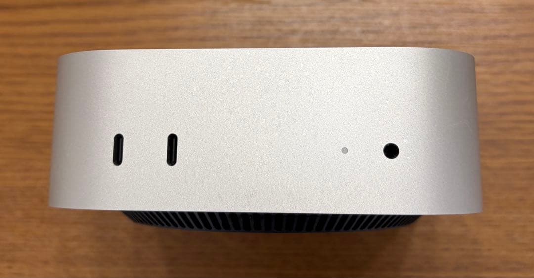 Apple Mac Mini M4 デスクトップ 純正キーボード＆マウス付き