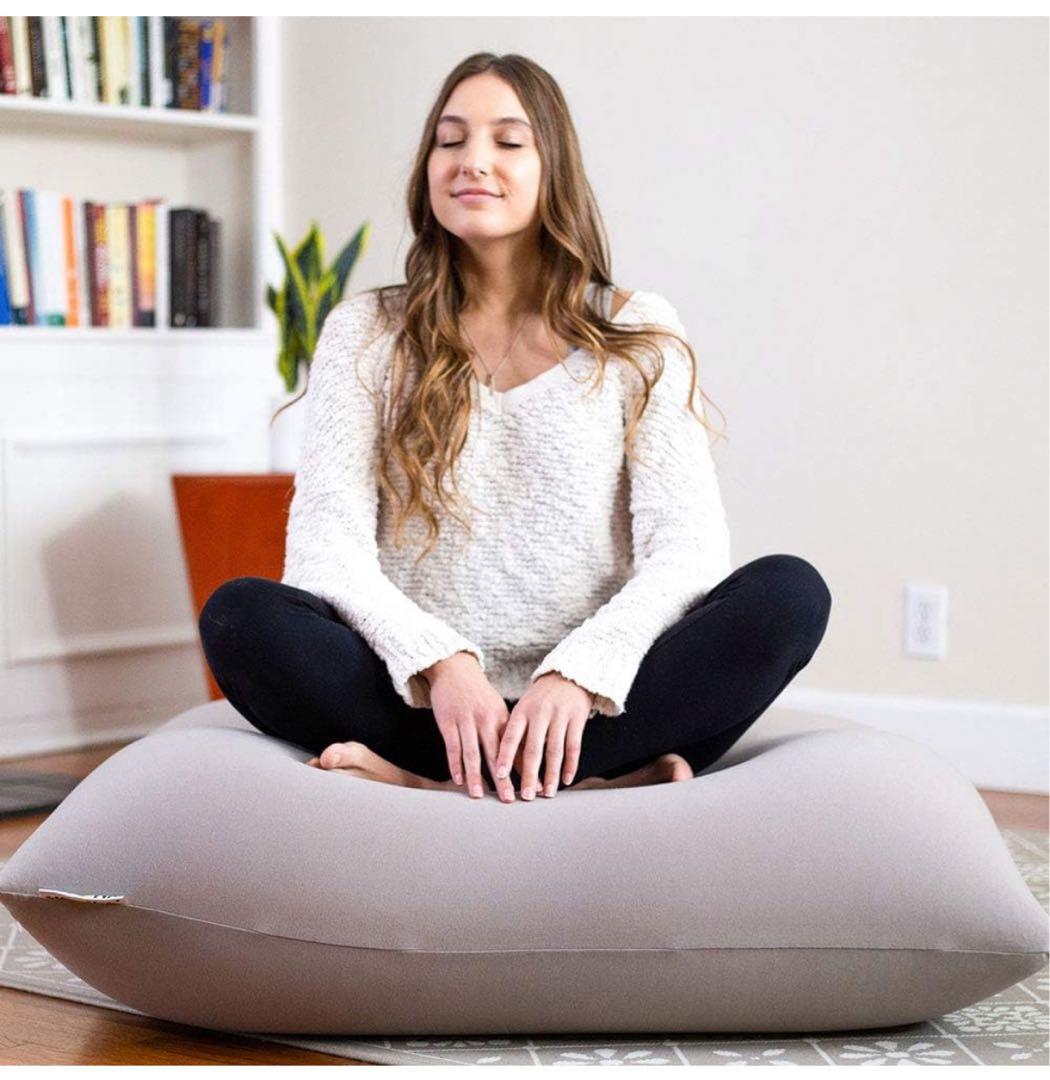 【ほぼ新品】ヨギボーミニ（ライトグレー）