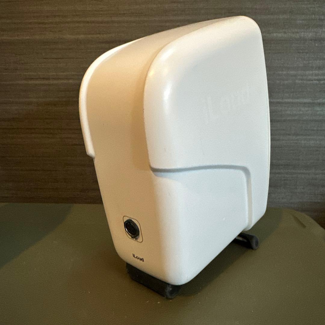 iLoud Micro ホワイトスピーカー (接続ケーブルなし)