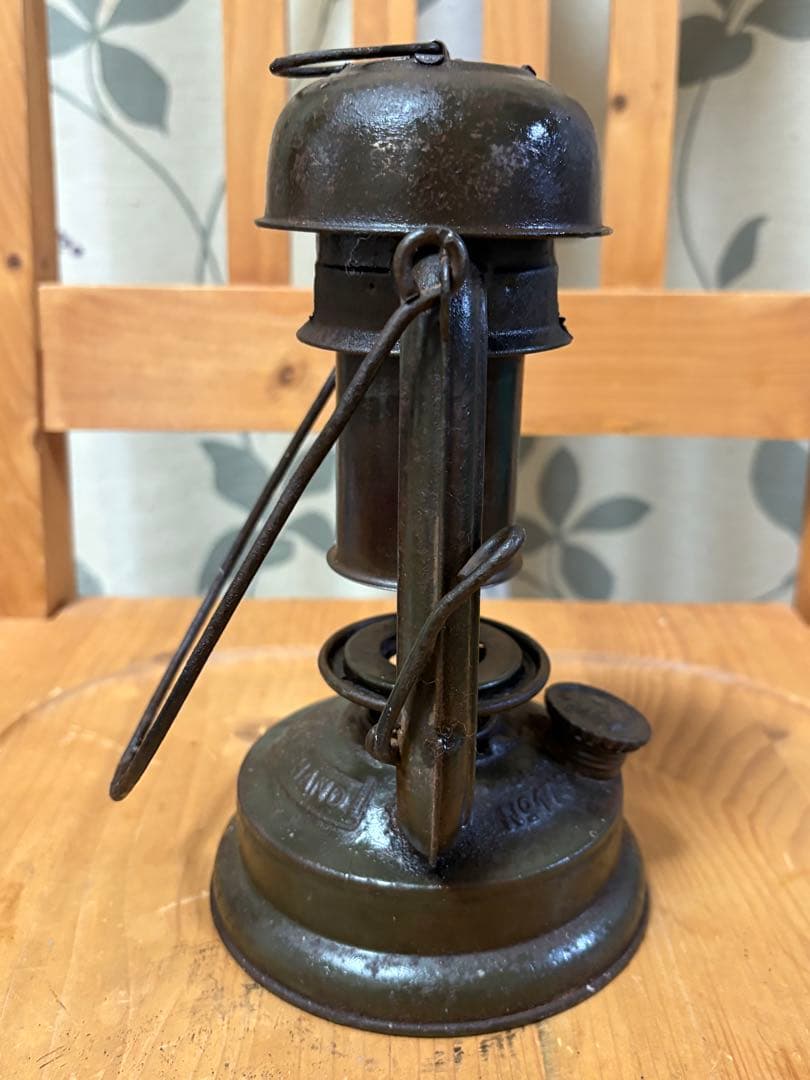 ライト・ランタン WW2 FEUERHAND 176 LU Junk