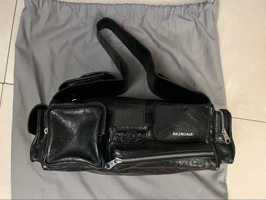 バッグ BALENCIAGA superbusy small sling bag
