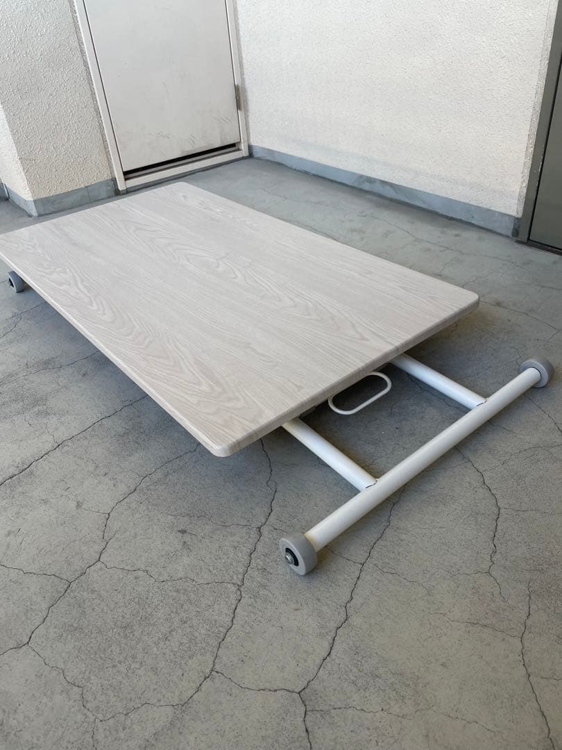 ガス式　昇降テーブル　リビング　ダイニング　ニトリ　ホワイト