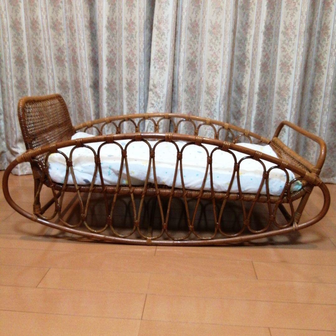 アンティーク　ラタン 籐製 　ゆりかご　ベビーベッド