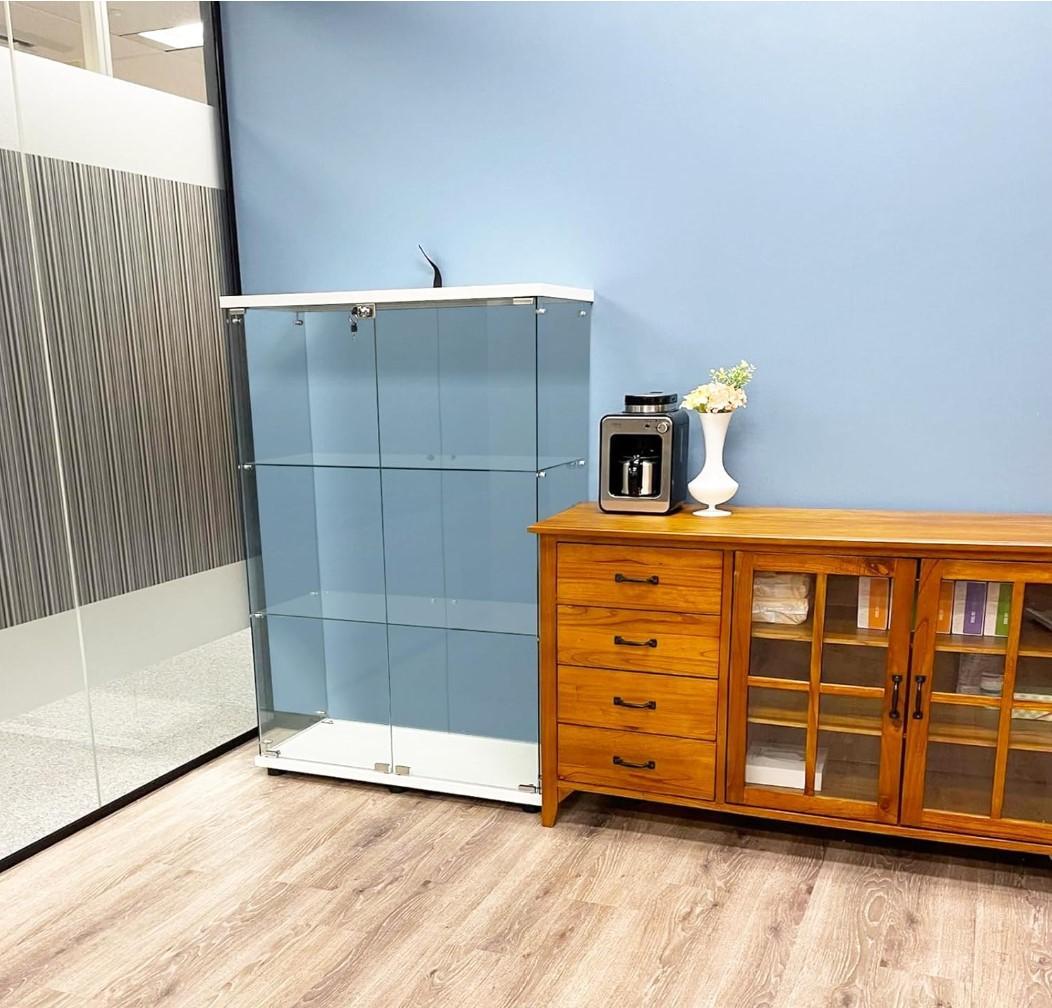 【新品】3段ワイド白｜ガラスショーケース｜大人のフィギュア棚 コレクションケース