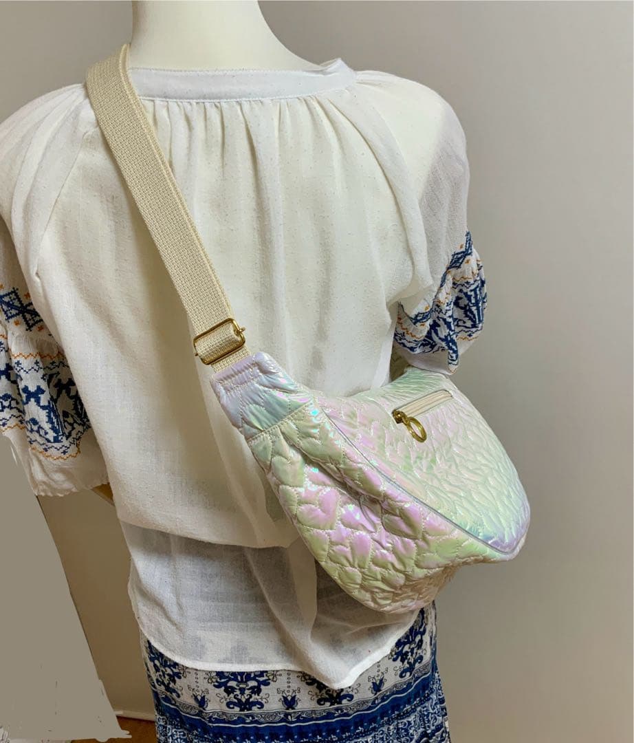 hinaページ　大きなラウンドショルダーバッグ3点