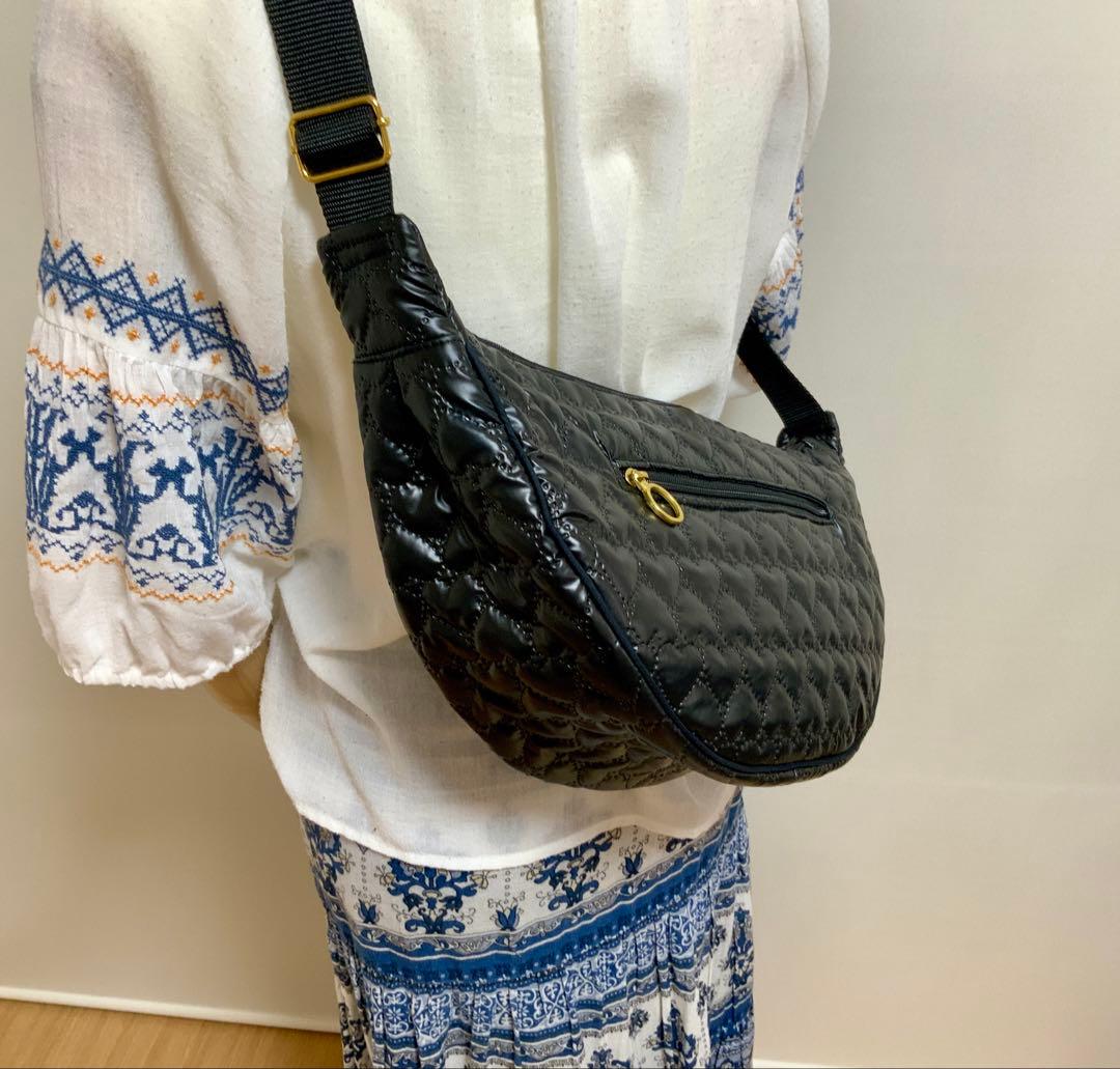 hinaページ　大きなラウンドショルダーバッグ3点