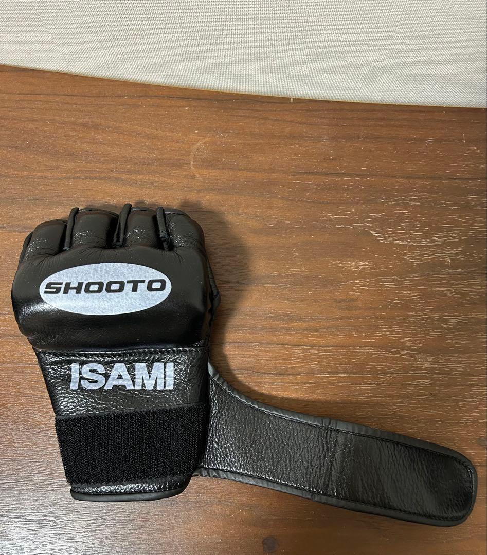 【定価¥17,820】修斗 × ISAMI オープンフィンガーグローブ L