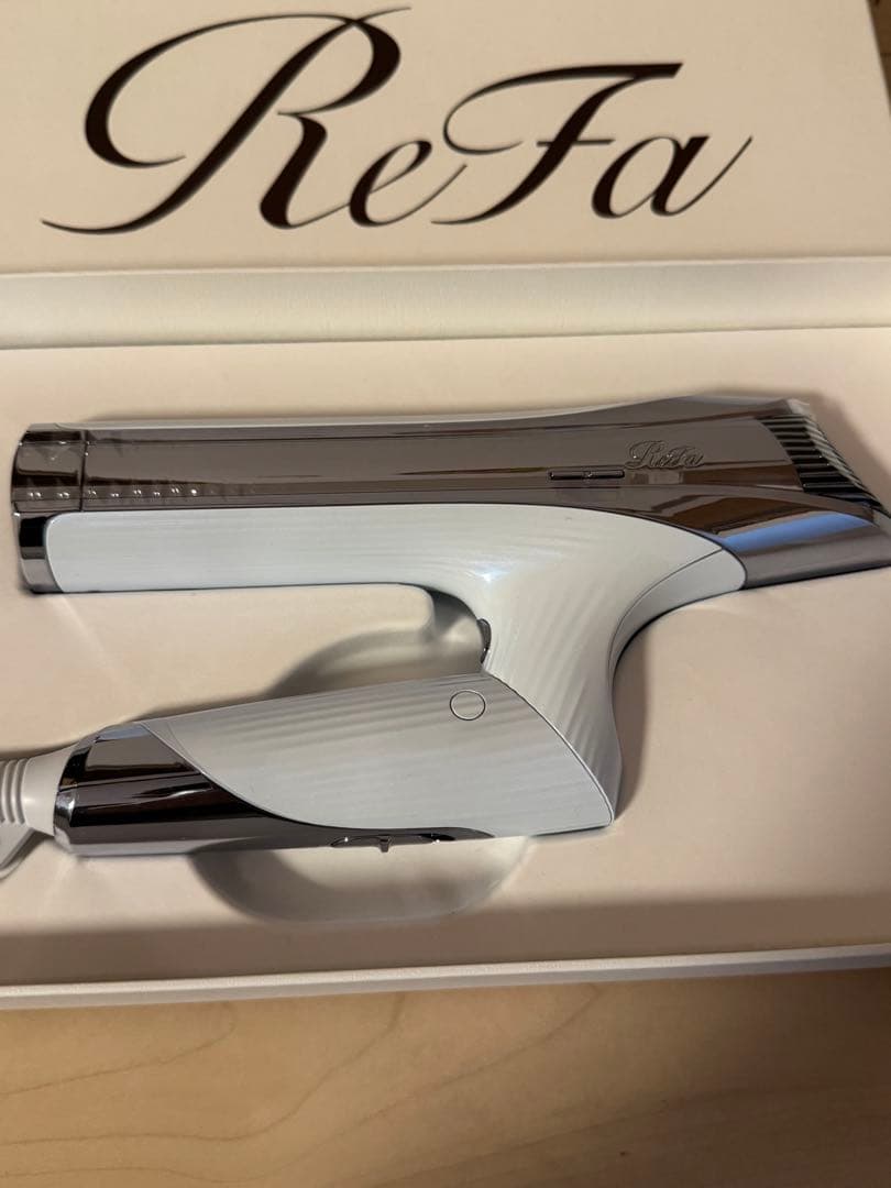 【新品同様】ReFa ビューテック ドライヤー S+ ホワイト 2025年製