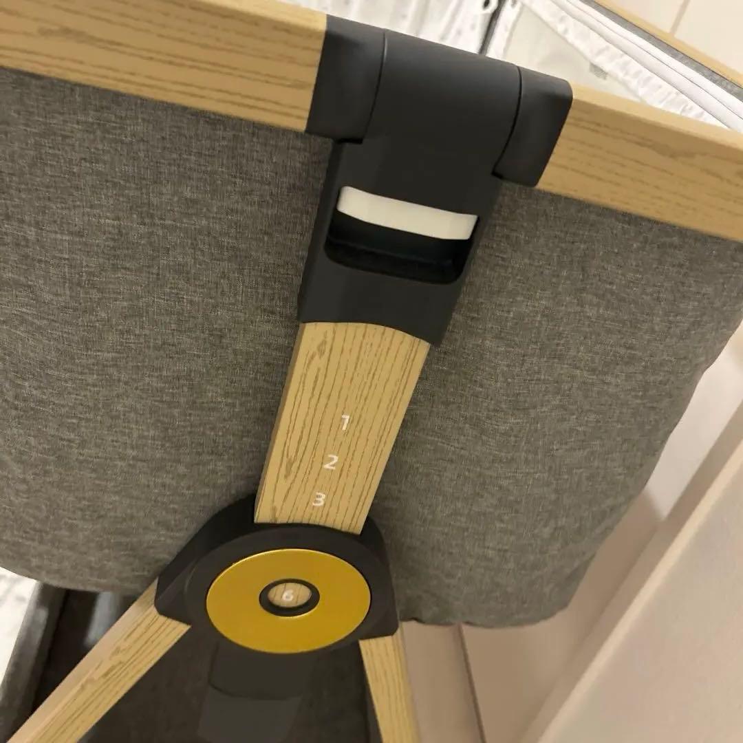 ZOOBLY 星柄ベビーベッド メッシュサイドパネル付き