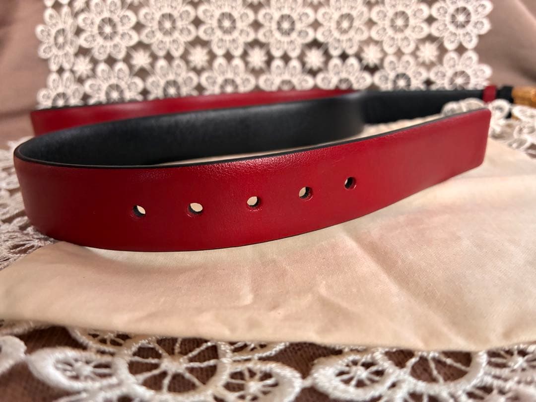 新品美品❗️Salvatore Ferragamo レザー ベルト 赤黒