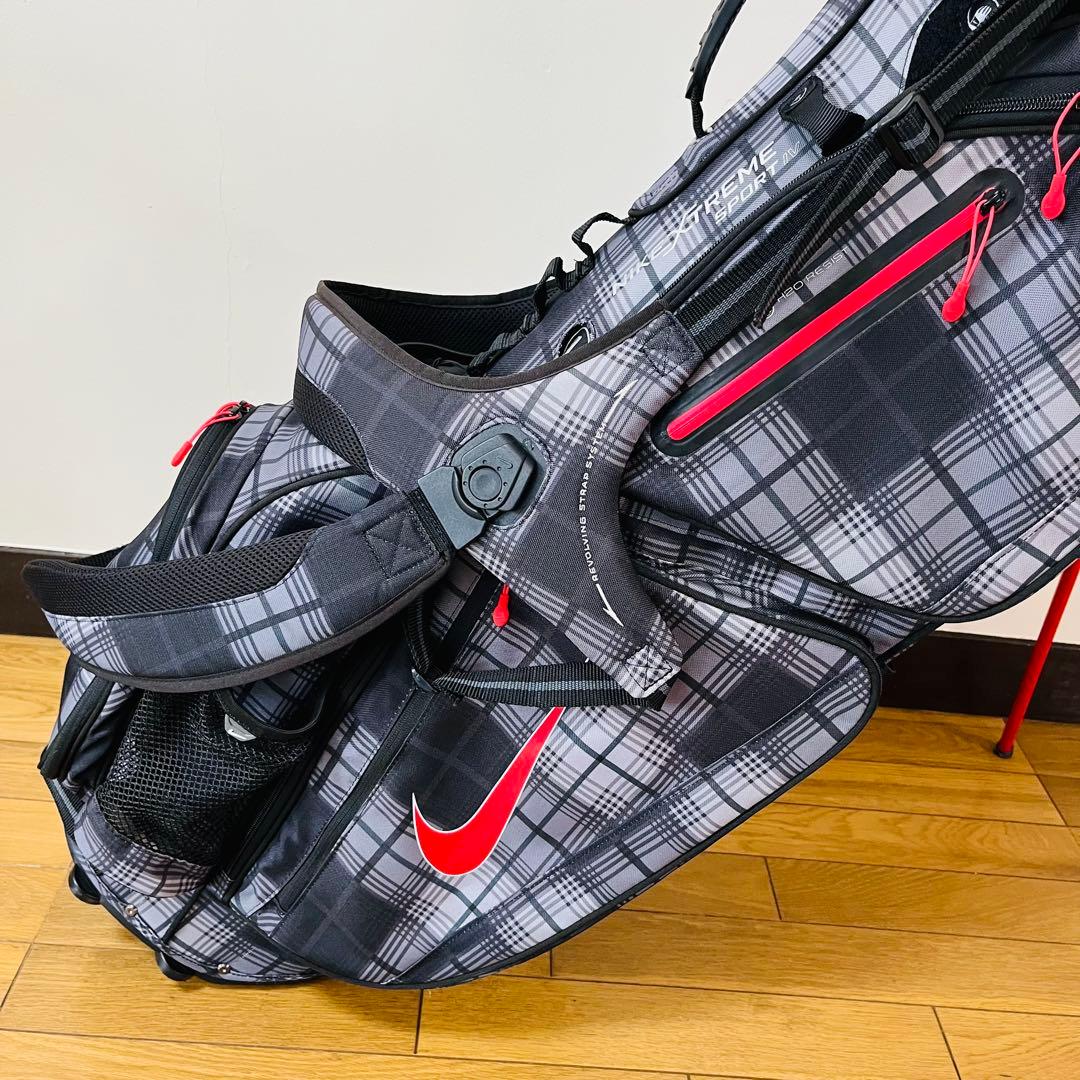 美品　ナイキ ゴルフ キャディバッグ スタンド式　エクストリームスポーツⅣ