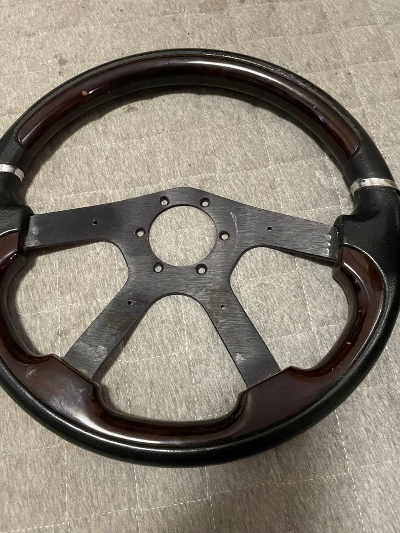 FABULOUS スポーツ ステアリング ホイール