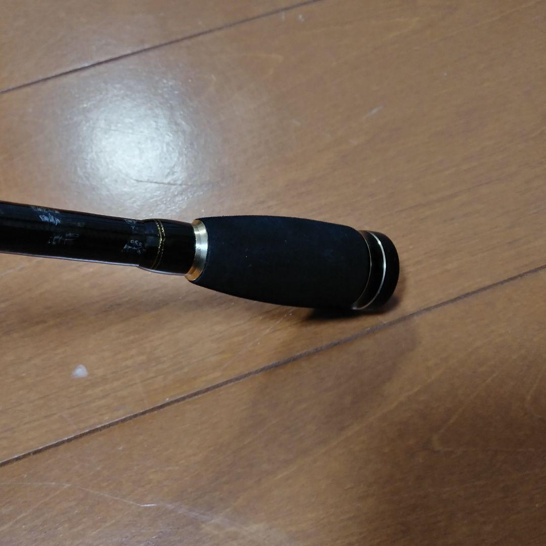 中古美品　アブガルシア XRFC-704M-MB ルアーロッド