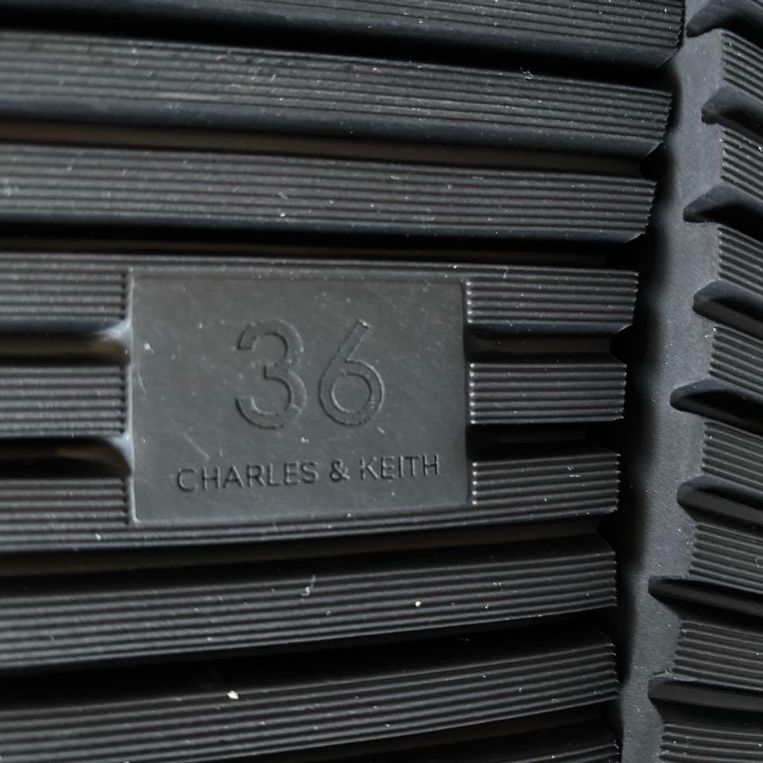 チャールズ&キース　ファーブーツ スノーブーツ ショート　ブラック 23cm