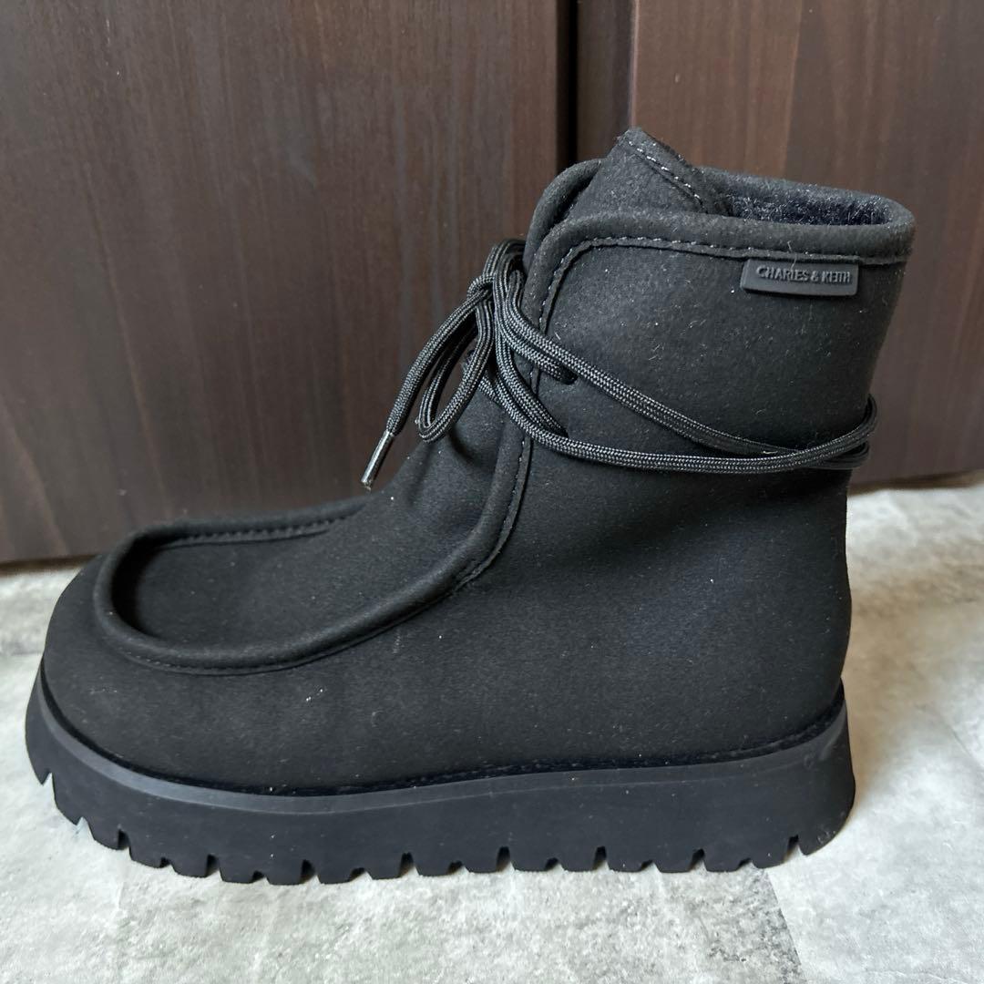 チャールズ&キース　ファーブーツ スノーブーツ ショート　ブラック 23cm