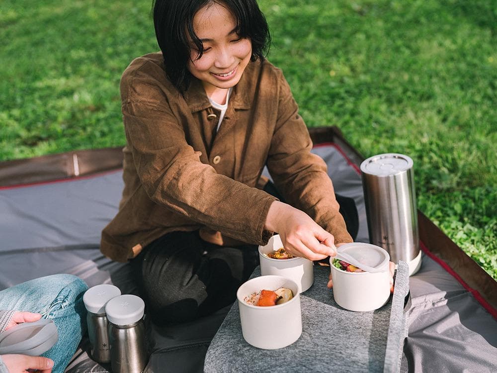 みっちゃん） peak 保温可能弁当箱　トバチ３　 ホワイト