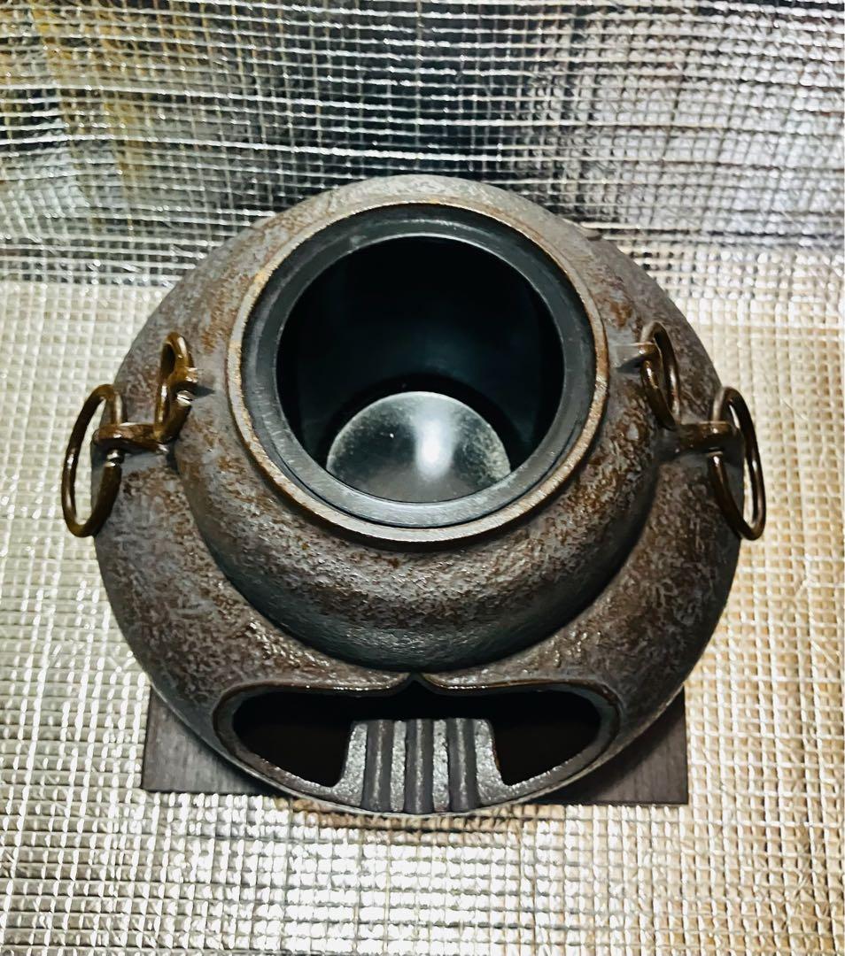 鉄製 二重構造 茶釜 専用台付き　文秀堂　南部鉄器　茶釜風灰皿　台座付き