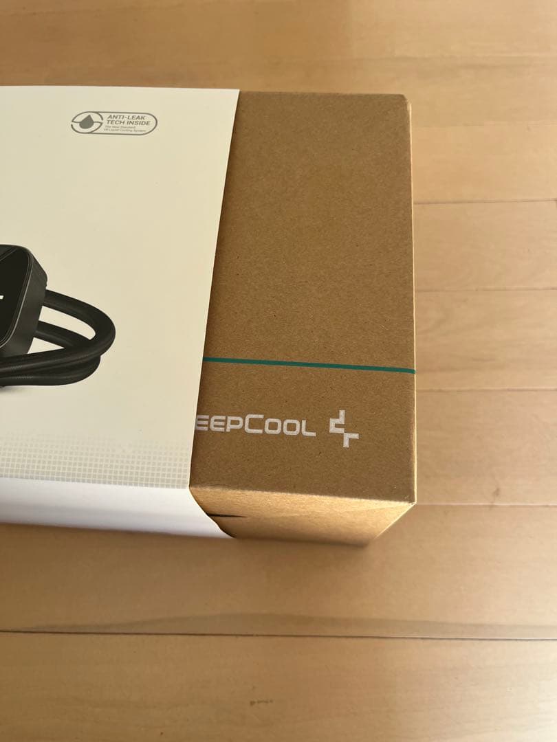 DeepCool LS720S ZERO DARK 水冷クーラー