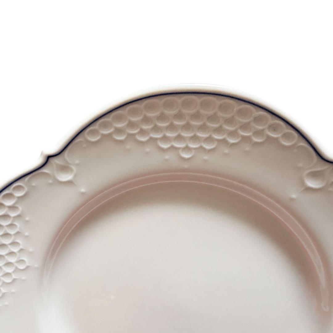 未使用　マイセン　2000年イヤープレート　ホワイトレリーフ