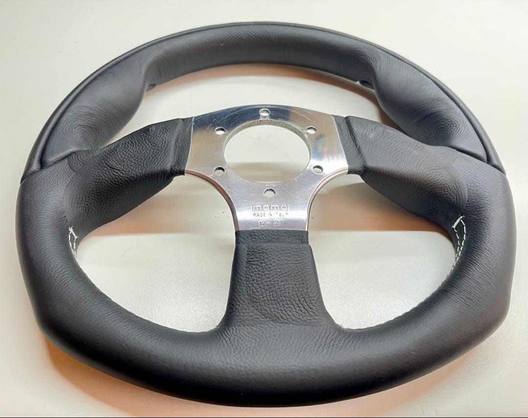 値下げ‼️MOMO COMMANDO 2R 32φ モモコマンド 2R 32cm