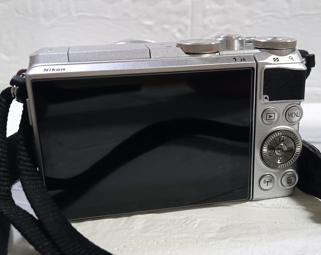 【Nikon】Nikon1 J5