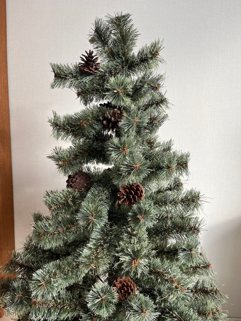 ニコアンド 松ぼっくり付きクリスマスツリー　120㎝