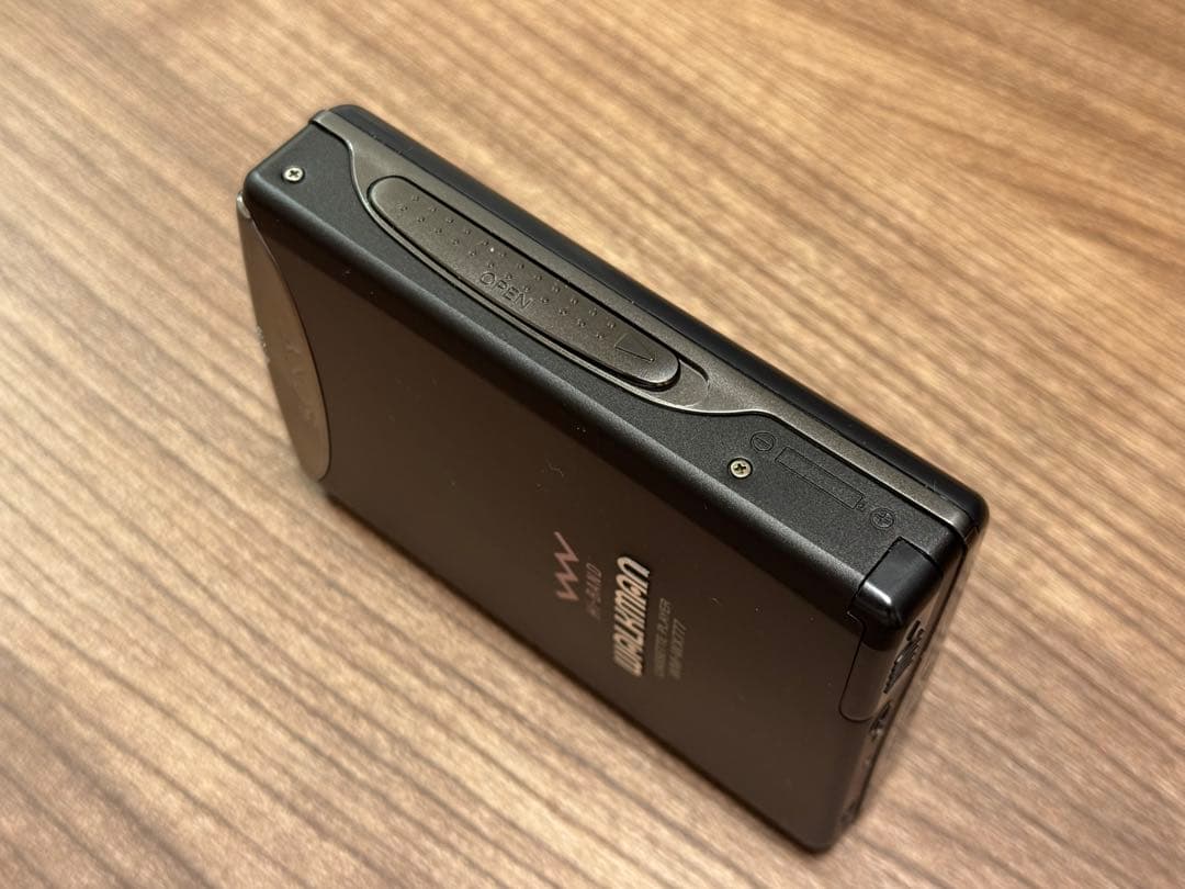 整備済 SONY WALKMAN カセットウォークマン WM-WX777