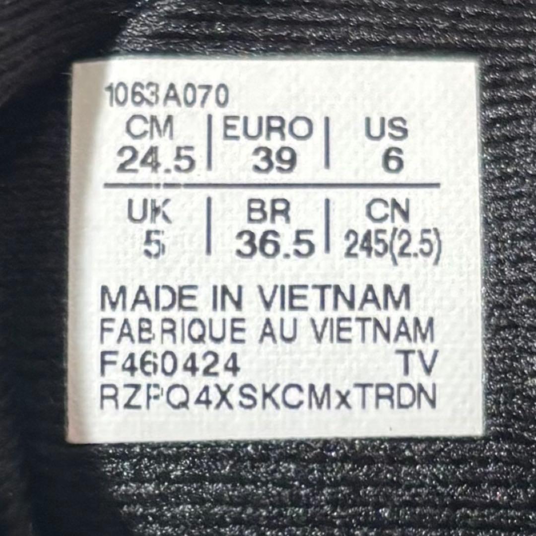 1度使用✨中敷き未使用✨ asics UNPRE ARS 2 バッシュ シューズ