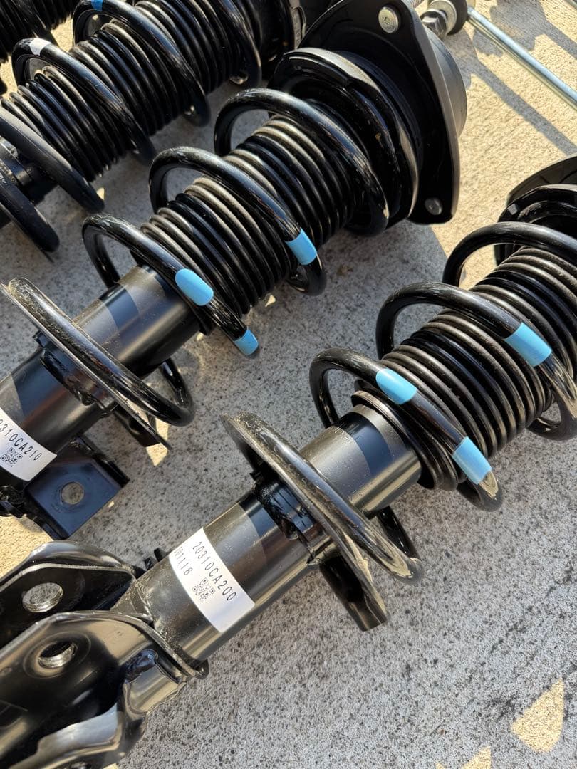 86後期純正サスペンション　4点セット