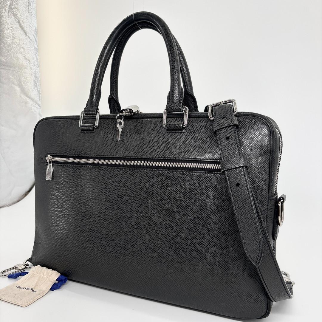 超極美品 ルイヴィトン タイガ ポルトドキュマンビジネス PDB ビジネスバッグ