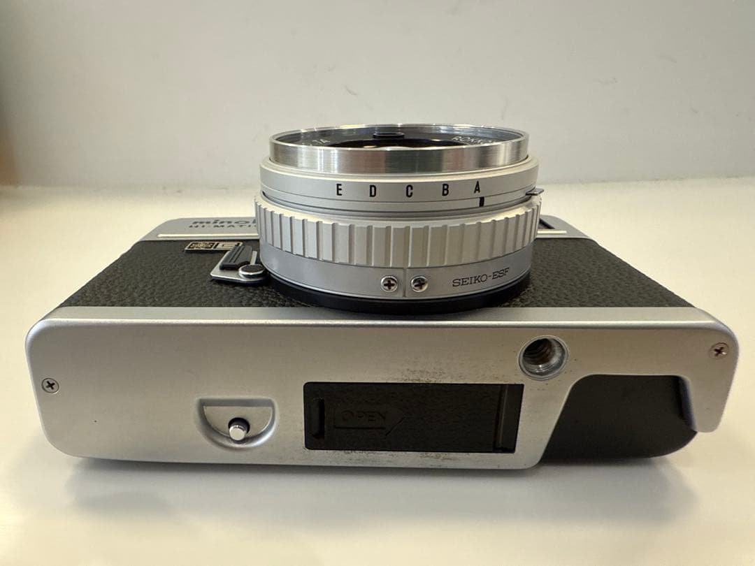 【美品・完動品】MINOLTA HI-MATIC E￼