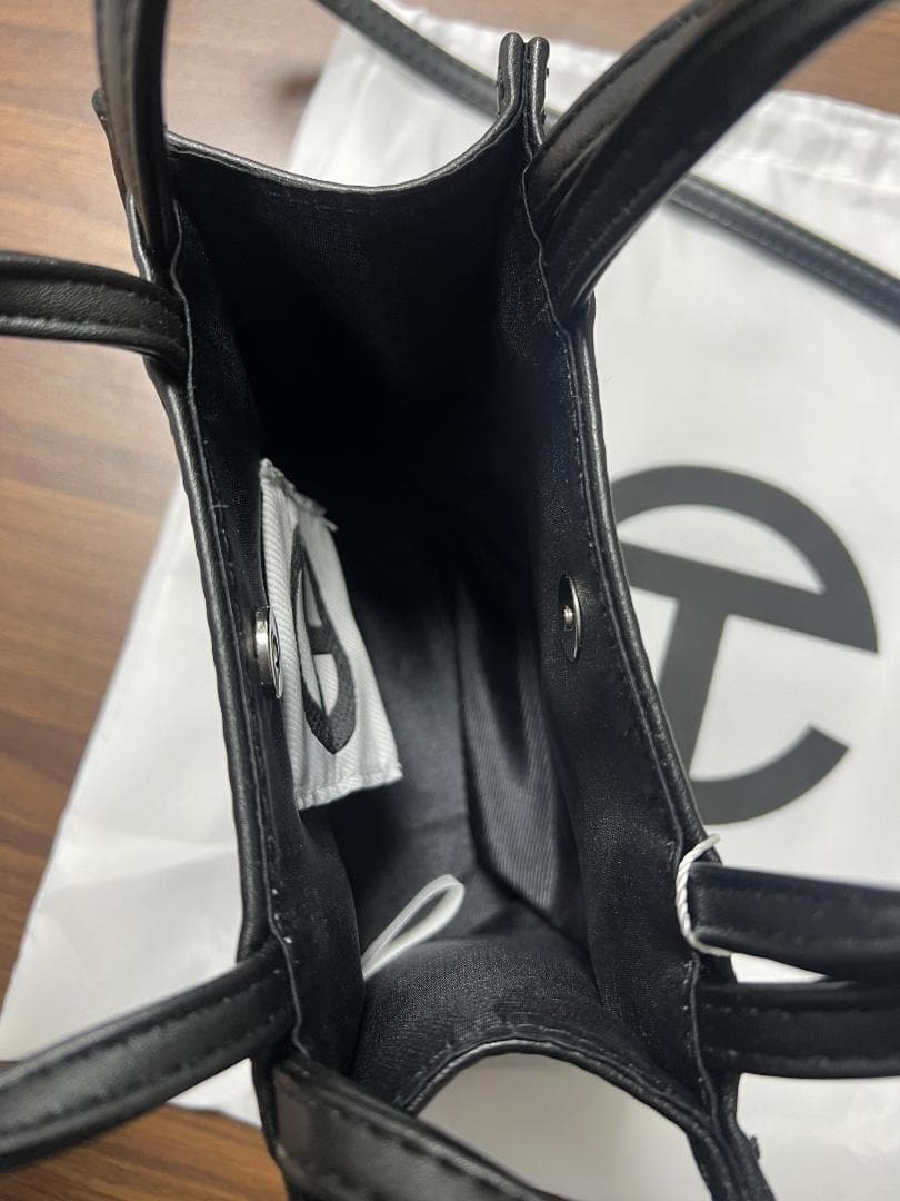 Telfar ブラック ショルダーバッグ