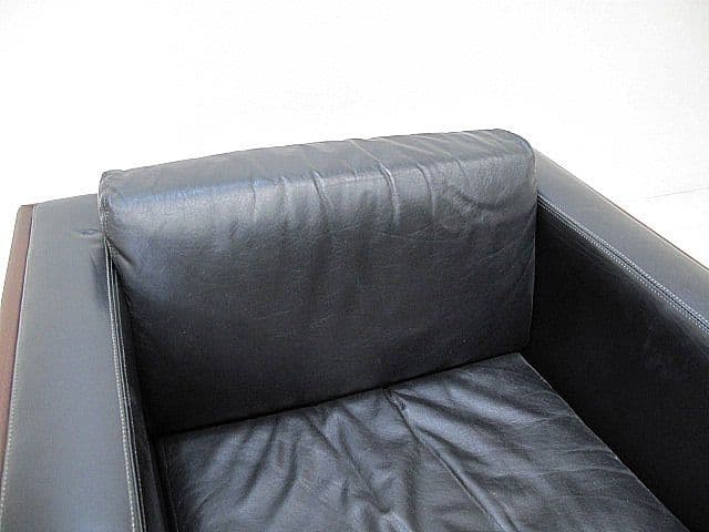 オカムラ 1人掛けソファ 本革張地/ローズウッドフレーム 　応接ソファ