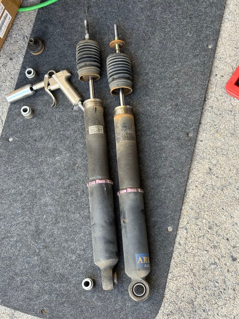 30プリウスHKS車高調ハイパーMAX スタイルX